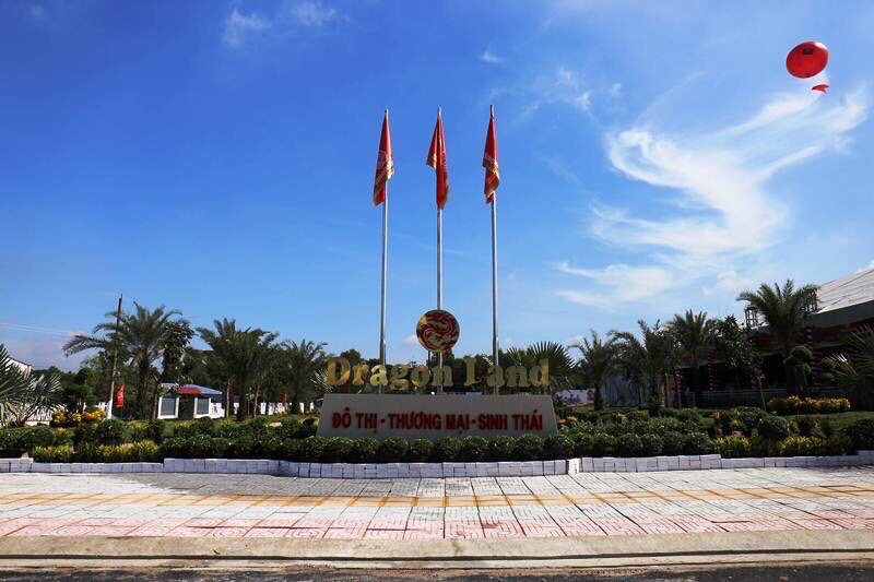 Dragonland-Long-Duc